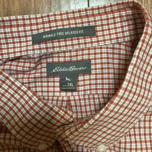 Eddie Bauer Men's 2XL Wrinkle Free Relaxed Fit Red and White Plaid Shirt